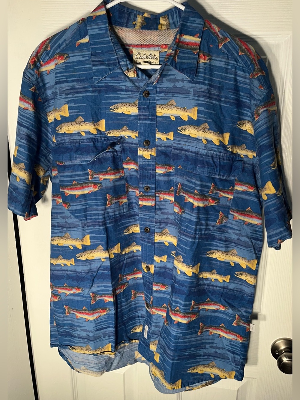 Cabelas Short Sleeve Button Down Shirt Blue Fish Print‎ Men’s Large Vintage